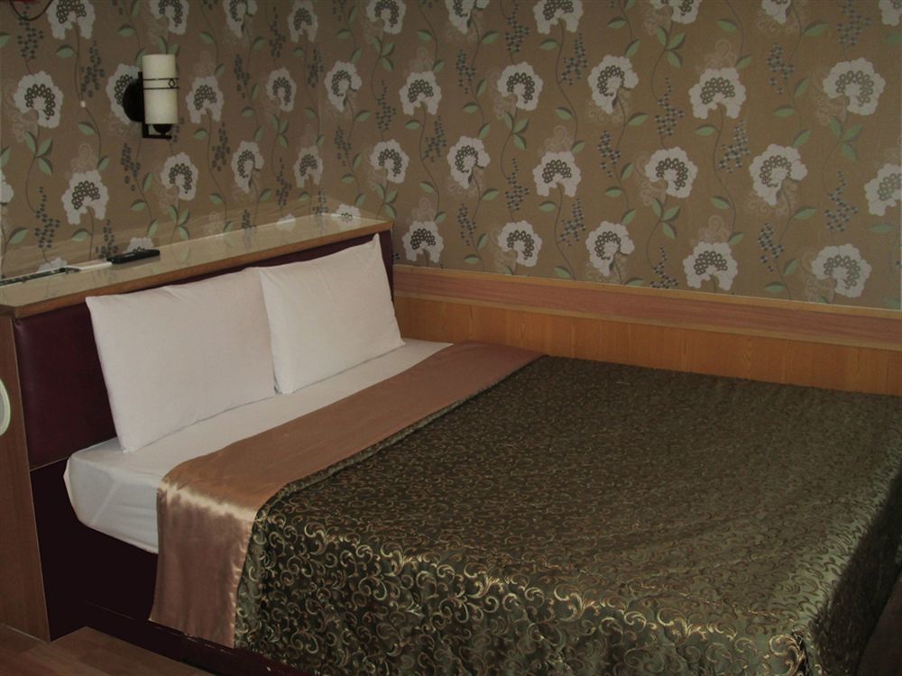 One Plus One Hotel Taipei Luaran gambar